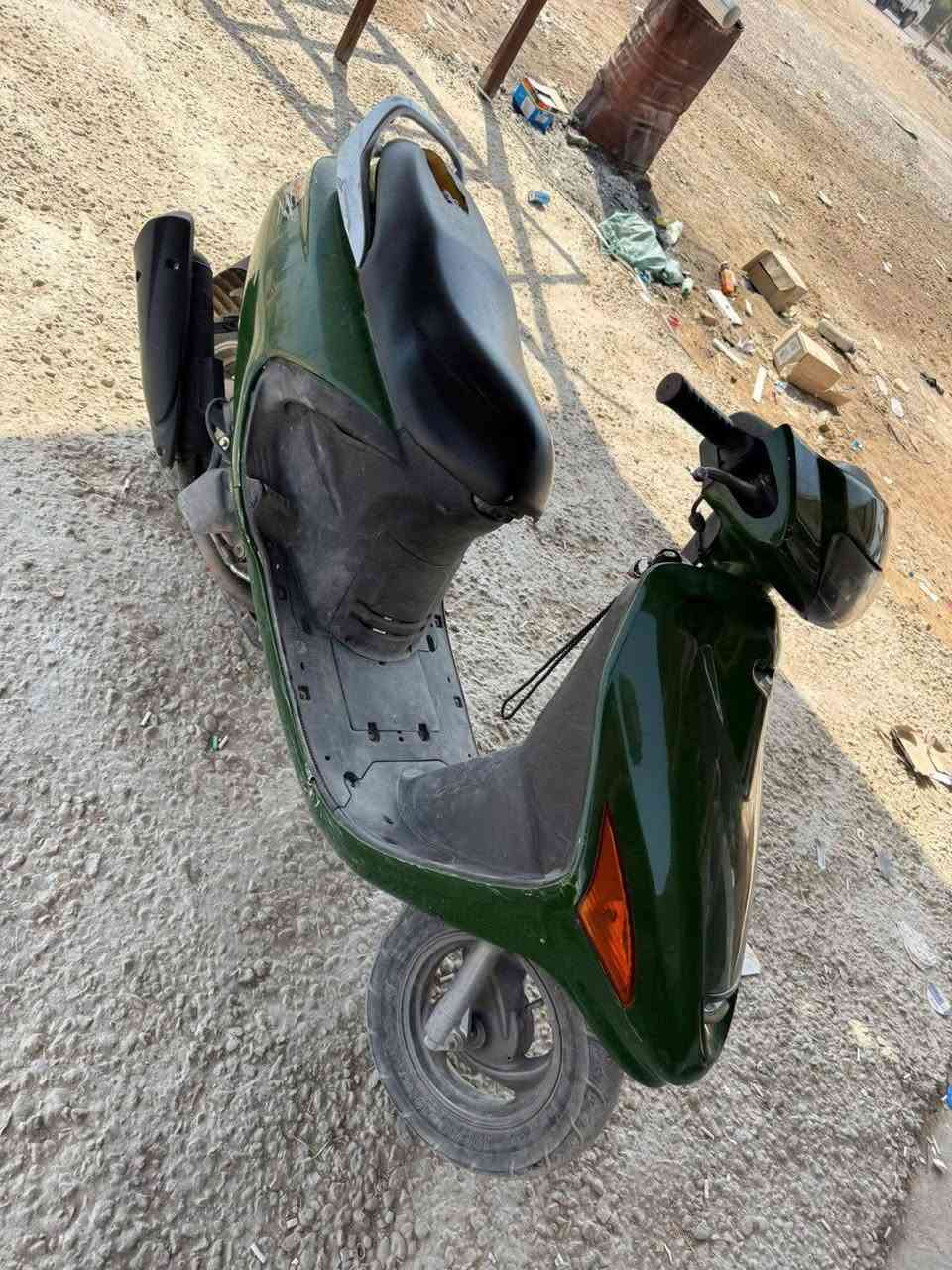 السلام عليكم فراشه للبيع مكفولة كفاله عامه نكره سلف صالنصه FM للدراجه باله صارله شهر من نزلته من الرمبه سعر 350وبيها مجال للتواصل ***********
