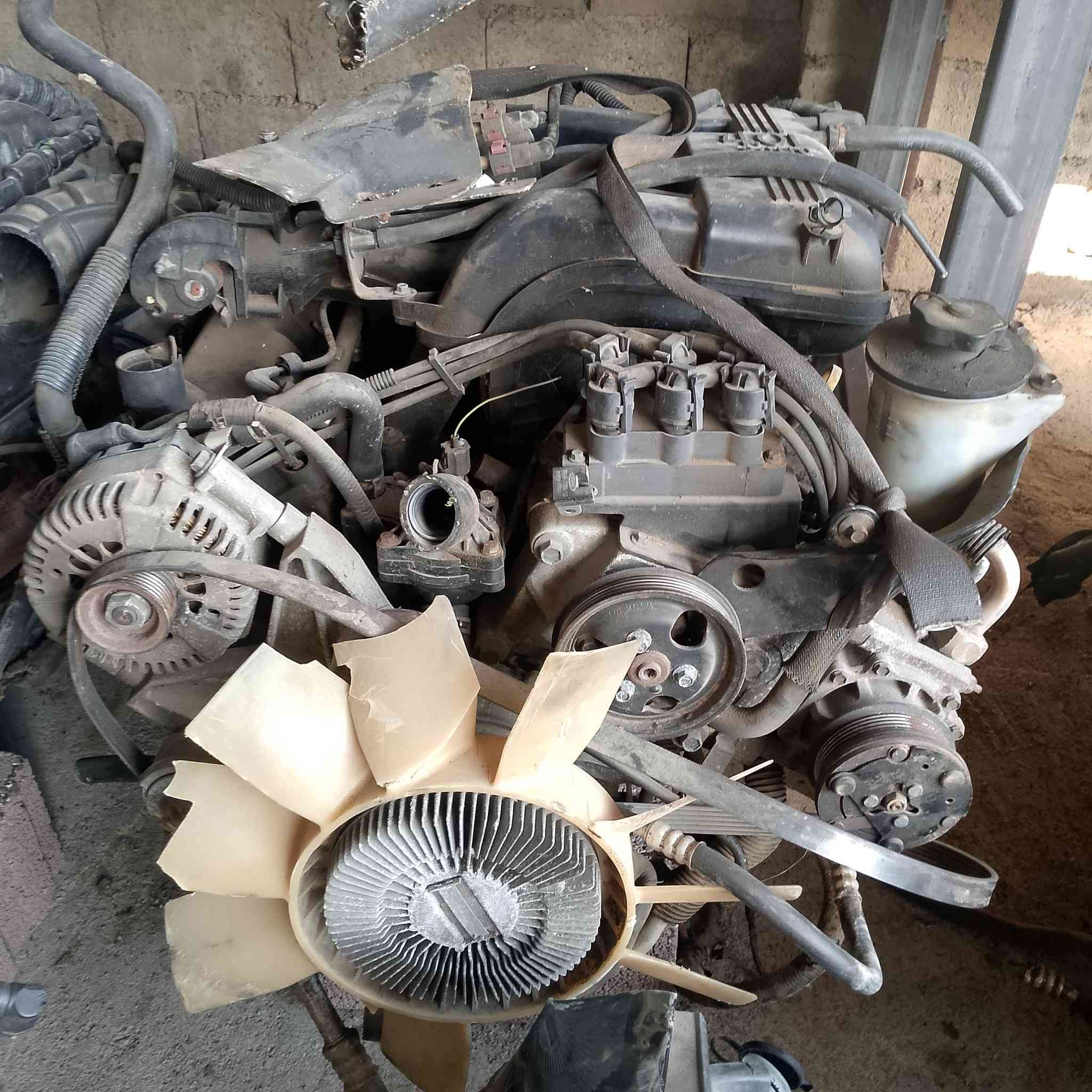 يتوفر ادوات فورد اكسبلور كاملة
العنوان السليمانية المنطقة الصناعية خلف كراج بغداد القديم 
***********
