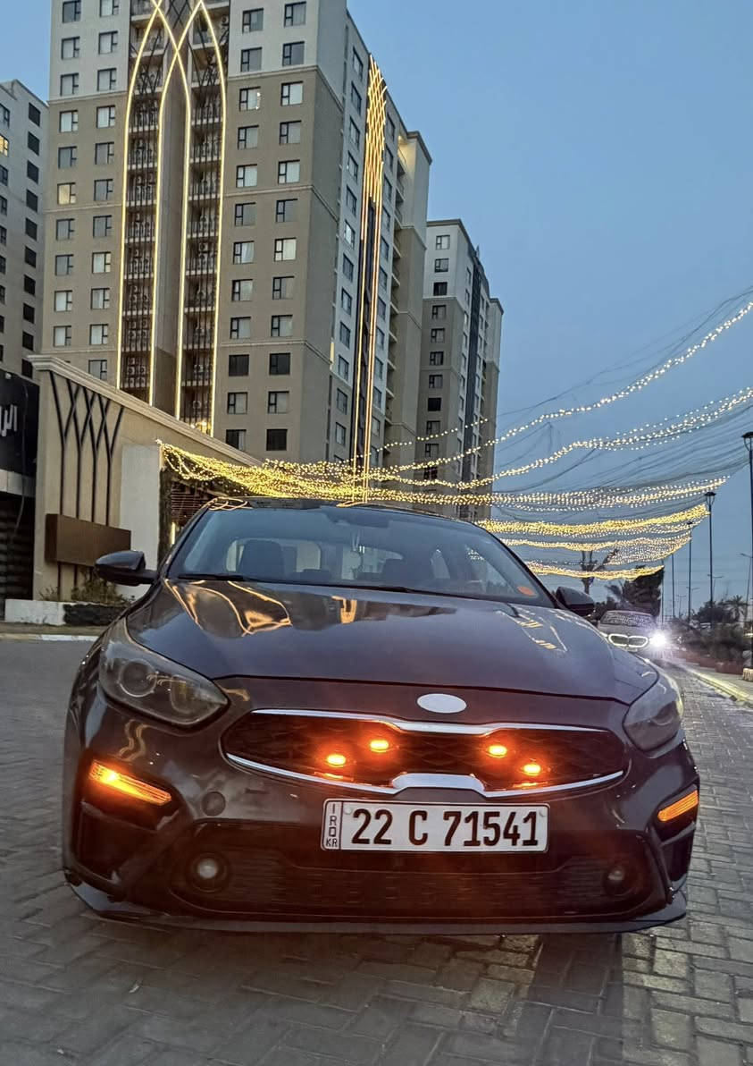 سلام عليكم فورتي للبيع  موديل 2020 سيارة حادثه جاملغ او بنيد صور الحادث موجودات سيارة جاهزه تحويل مكاني بغداد سعر 125 (***********)
