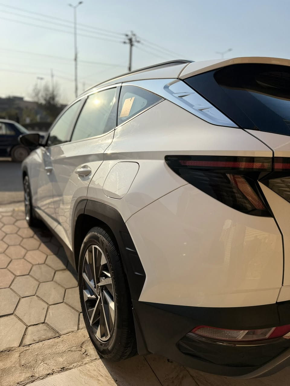 السلام عليكم هونداي توسان  ٢٠٢٢ خليجي مكفوله كفاله عامه
ماشيه 54 ألف كم 

محرك ٢٠٠٠ دوش + بصمه + بصمه ابواب 

تشغيل عن بعد +اوتو هولد 

كراسي ٢ كهرباء 

بردات ابواب خلفيه + شحن وايرليس 

حساسي خلفي أمامي + ترحيب 
السعر 215بيه مجال

رقم اربيل/ مكان سيارة كوت  نعمانية/ الاستفسار ***********
