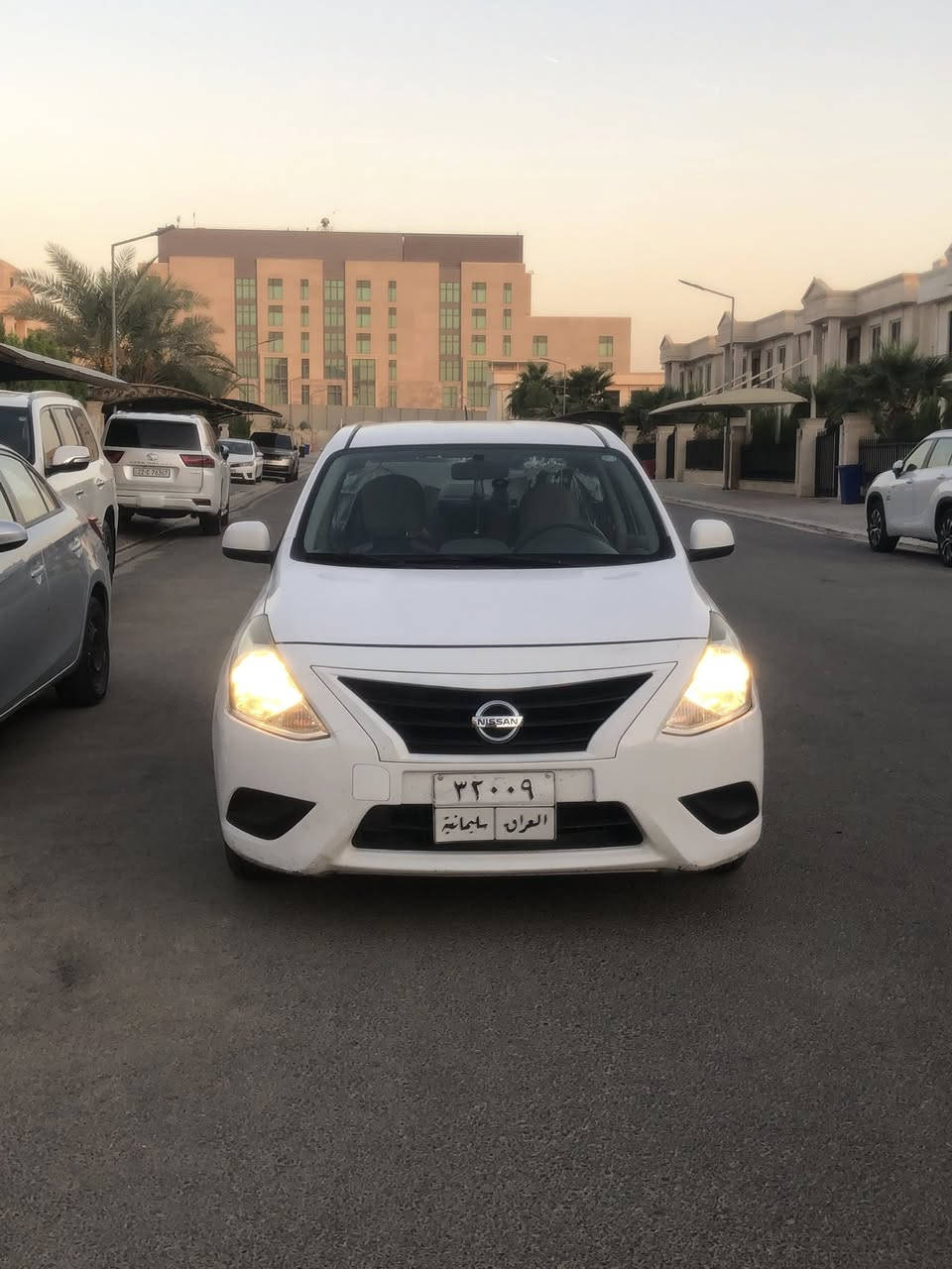 نيسان صني موديل 215 خالي من صبغ بيهة دين مكان بارد لستفسار علا هاد رقم ***********
