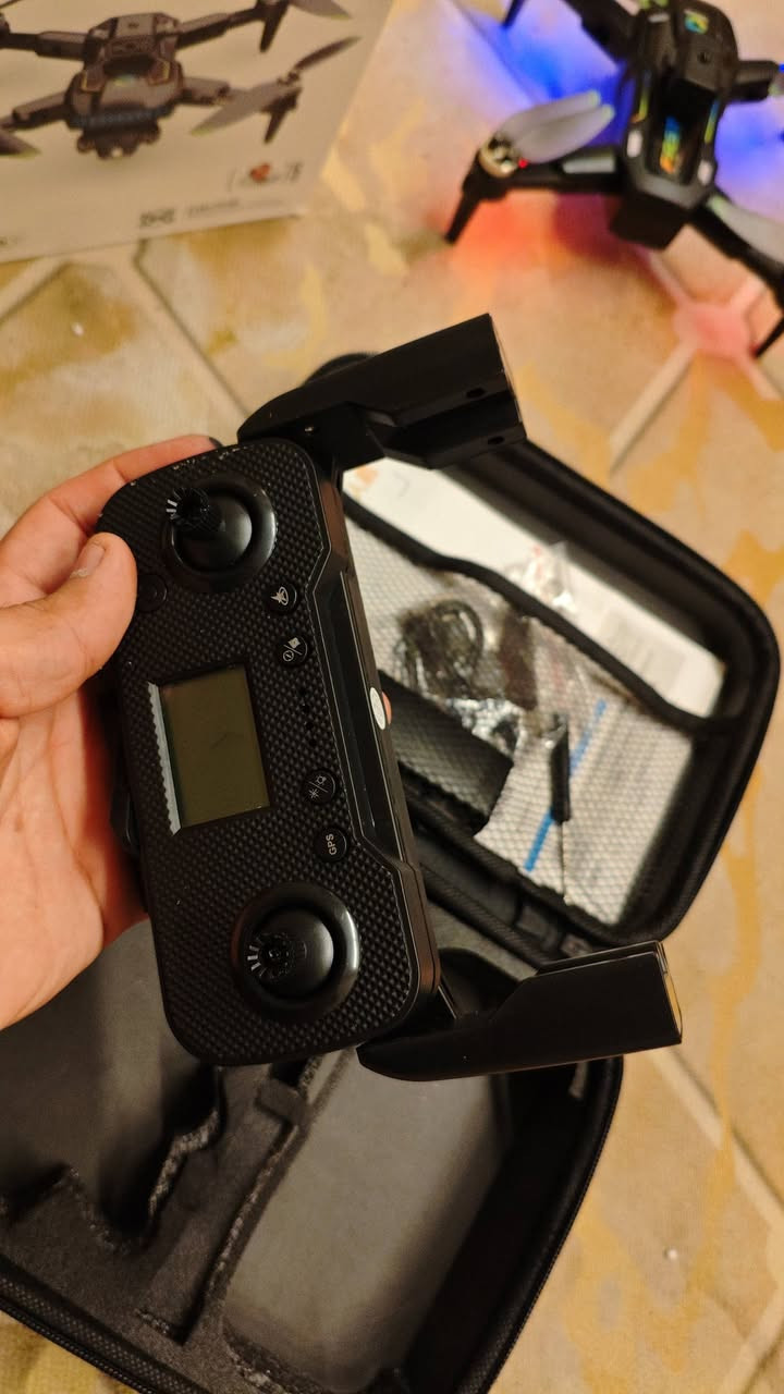 درونات للبيع الكبيره 100
الصغيره 85 مواصفاتهن معروفه 
  
***********
