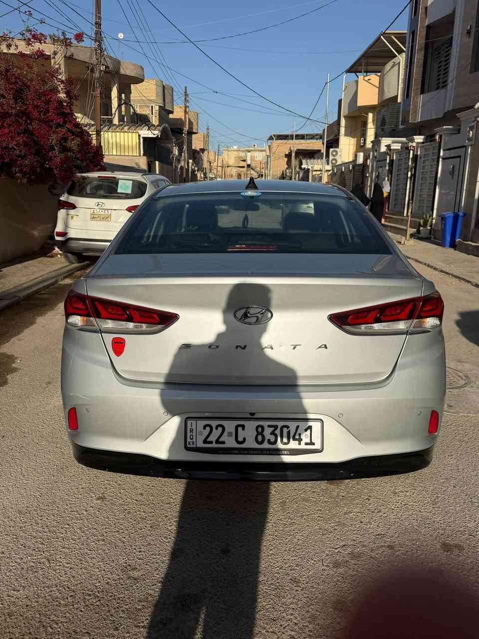 السلام عليكم ورحمه الله وبركاته
سوناتا موديل 2022 وارد كوري بانزين السياره فقط قطعه وحده صبغ من كوريا جاملغ خلفي صوب سائق والباقي كفاله لد خلفي. تدفئه وتبريد بالكشن  السيارة احلى من صور رقم اربيل الدولي تحويل أو وكاله للاستفسار أكثر اتصال على الرقم  ‏‪***********‬‏
