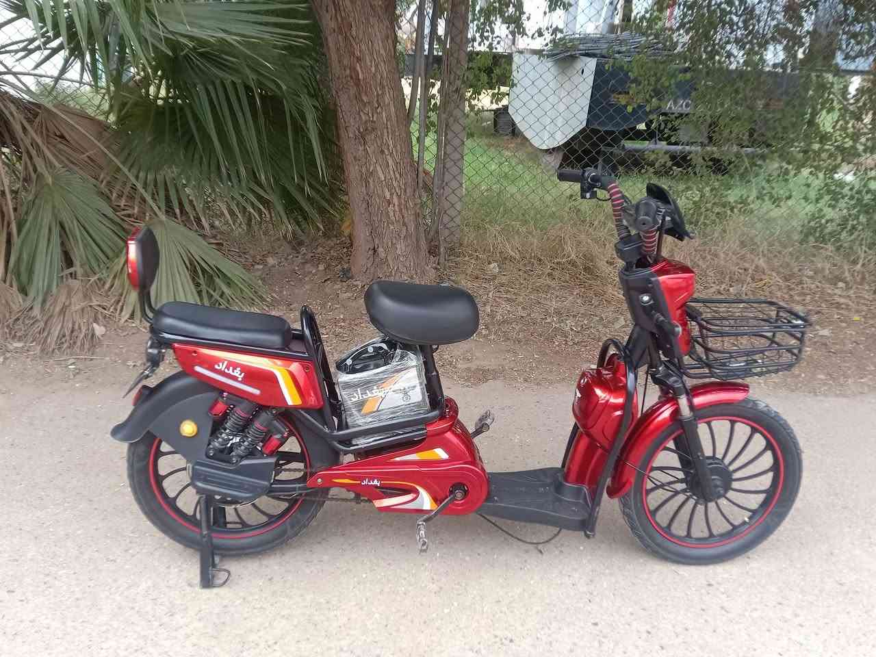 سلام عليكم دراجة شحن للبيع موديل 2024 جاهزة من كلشي بطاريات نص عمر تايرات جدد بيهة جهاز انذار حماية وبيهة سويجين وبصمة وكارت نسختين كهربائيات كلهن شغالة شاحنة اصلية السعر 400 وبيهة مجال عنواني بغداد الكرخ. للاستفسار ***********
