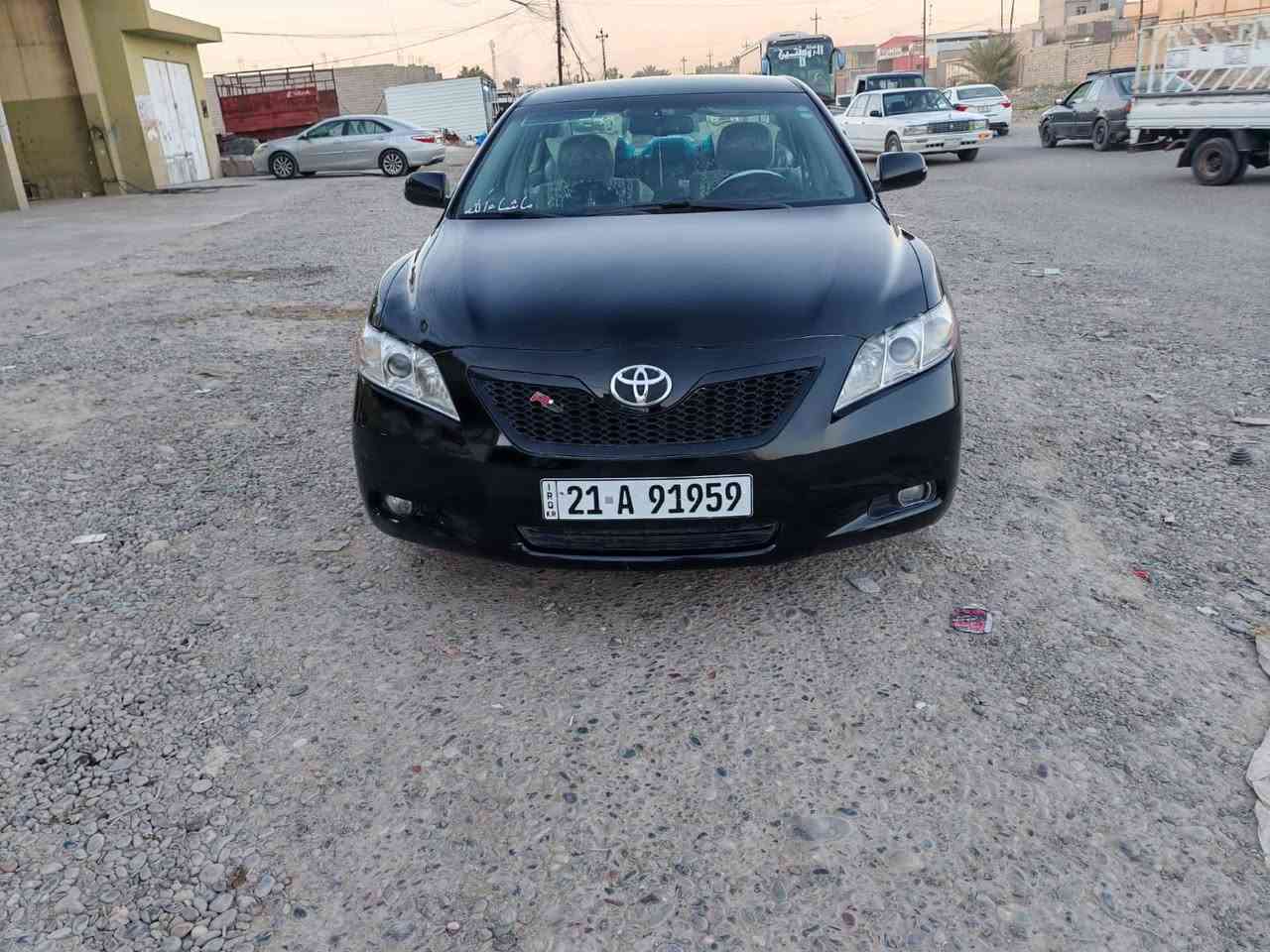 كامري وأرد أمريكي موديل 9 بيه قطعتين صبغ بدون دواخل شرط سياره عله وضع شركه محرك وكير مكفولات سعر 105 البيع نقد فقط مكان سياره شركاط الموشراي *********** لايتصل
