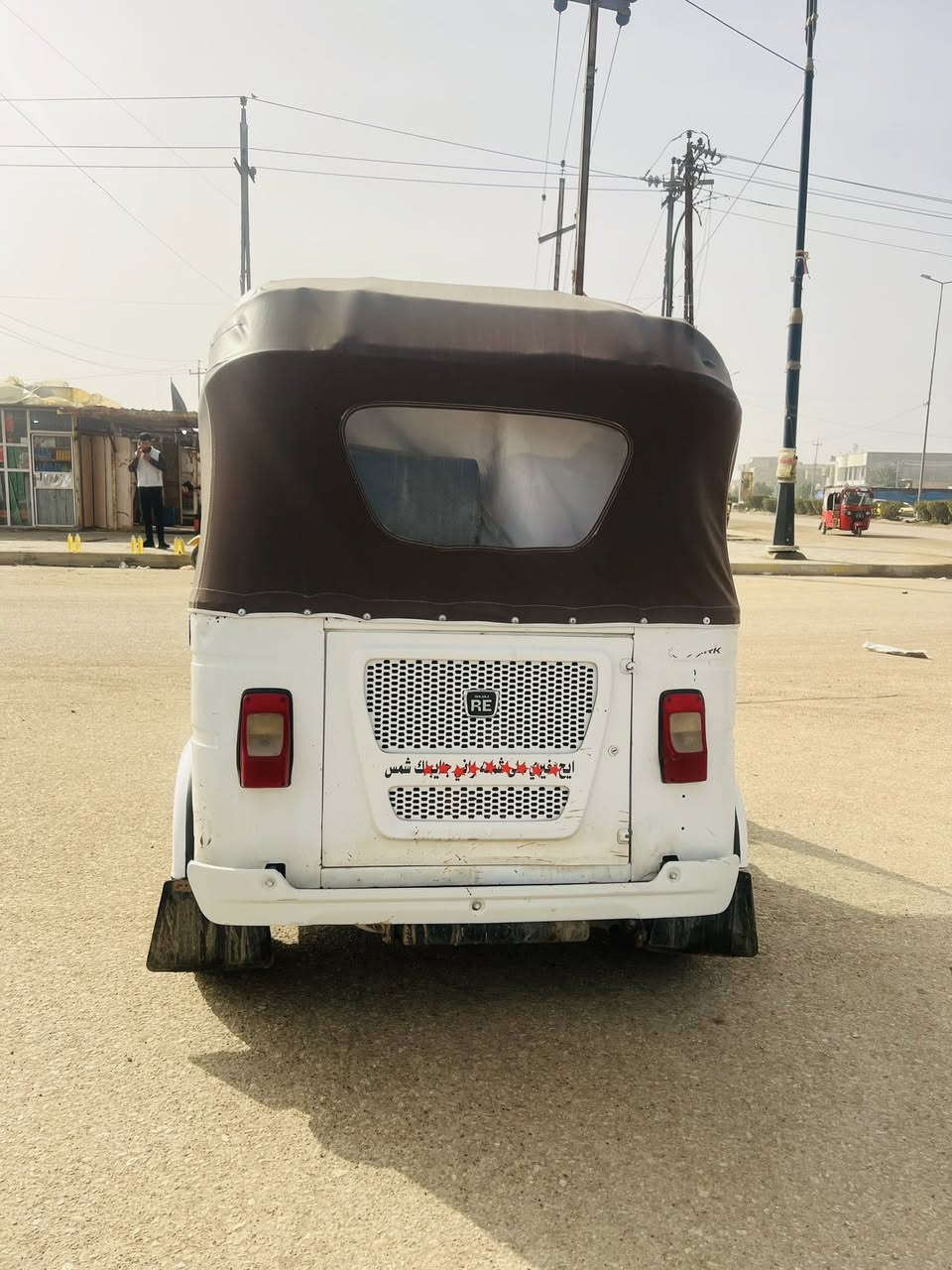 سلام عليكم تكتك للبيع موديل 22 أوراق شويه تعبانات سعر 5250 مكاني واسط قضاء الحي شراي اتصل ***********
