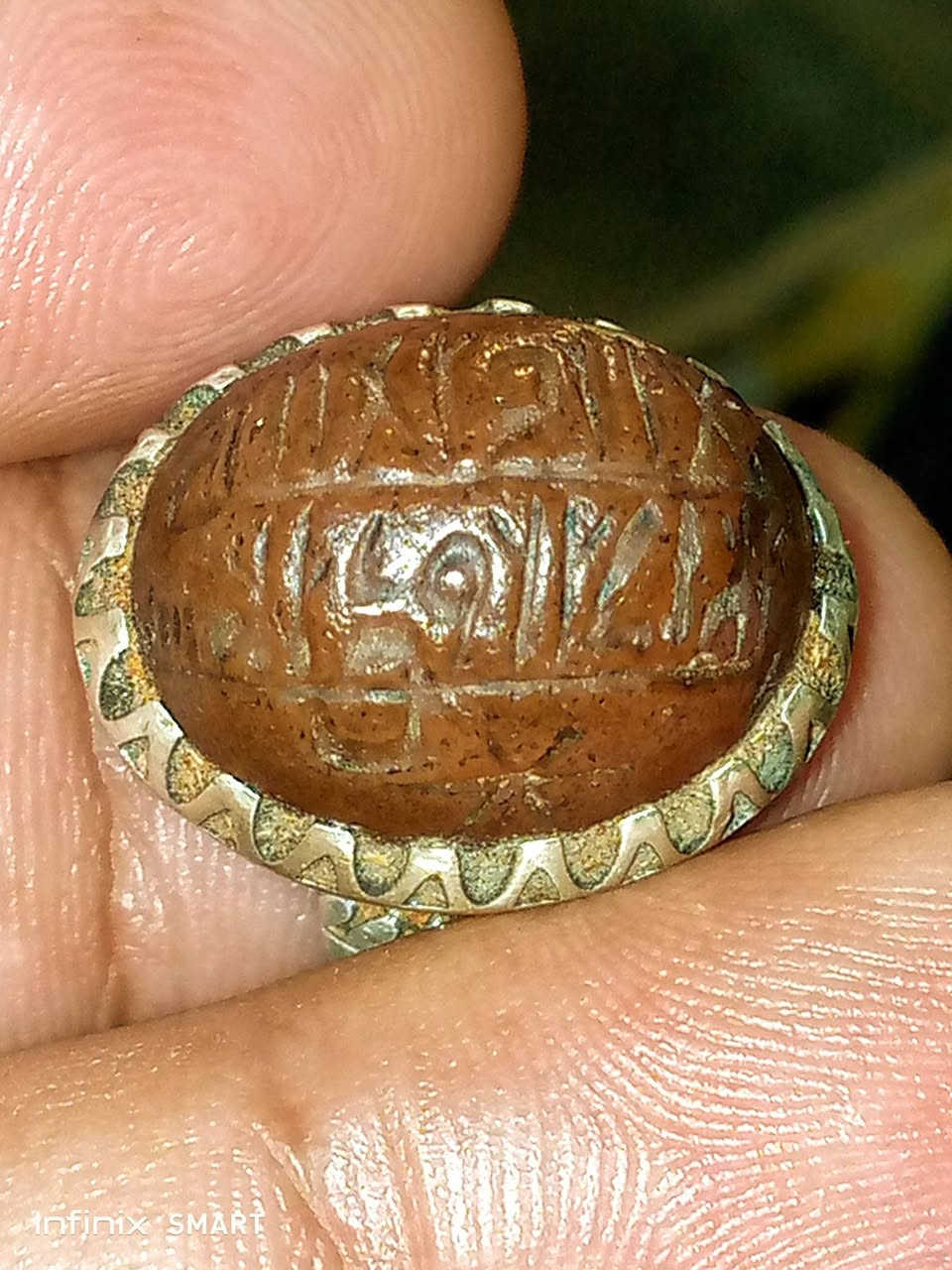 عقيق يماني مشمشي قديم خط كوفي.    السعر ٧٠


**إذا كنت صاحب هذا الإعلان وتريد حذفه لأي سبب، رجاءا أرسل رسالة إلى الدعم الفني**