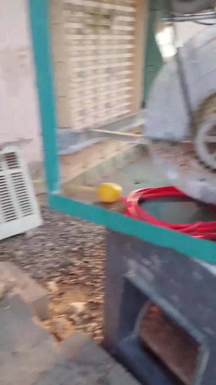 مكلف بالنشر للبيع مبردات نضيفه شغاله على الفحص اسعاره مناسب مكانه هيت استفسار خاص او رقم *********** بي وتساب  @إشارة
