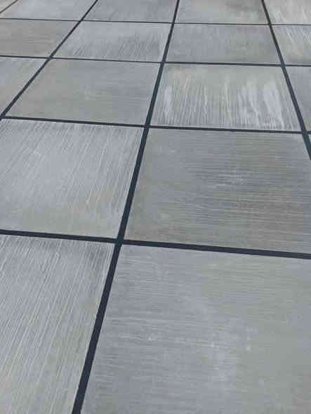 اعلان هام///////// اعلان هام/////////////
معا بدايه فصل الشتاء اعاده ماستك السطوح وتزفيت لحماية البيت من رطوبه الامطار شغل درجه اولى على فحص ***********
