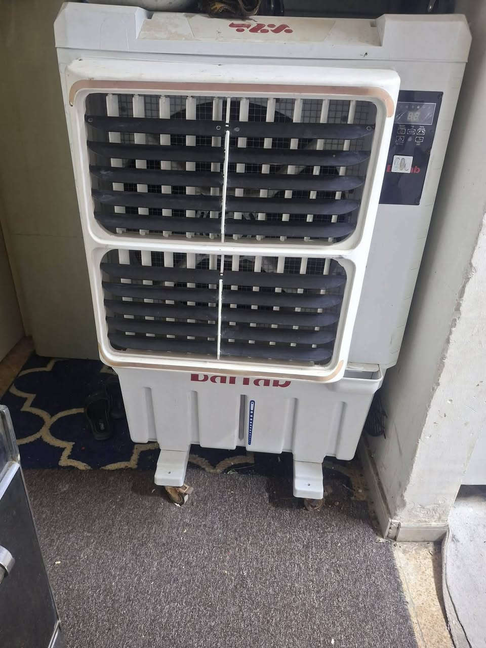 مبردات العدد 9 الوحده 70 قفل  ليحب يتصل ***********
