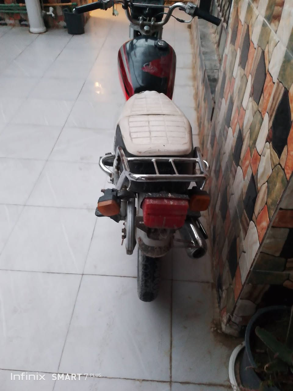 السلام عليكم  للبيع  تايكر الشاصي موديل 19 ولمكينه 21 الدراجه اوراق اصولي السعر 450وبيه مجال حك الجيه ولمكينه خرسه الله شاهد  الشراي بي خير ويدلل وذا لوتي اعبر المنشور *********** المكان حله سياحي عتايج
