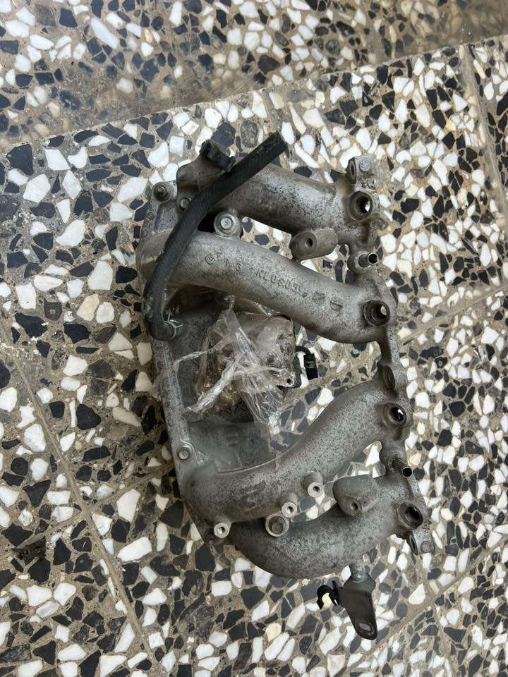 السلام عليكم دكشن بارد نيسان ناصي مال حاوية فول نضافة للبيع السعر 60الف لاستفسار ***********
