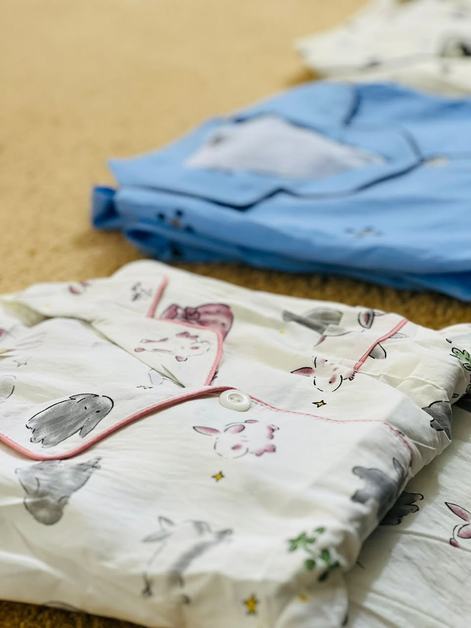 🩵🤍💙

_ تراكات صيفي ردن 
_ خامه تجنن 
_ قياسات L ، M ،XL ،2XL 
_سعر القطعة ١٠ الاف
_يتوفر توصيل داخل الديوانية 

#اكسبلور #فولو #تراكات #تراكات_نسائية


**إذا كنت صاحب هذا الإعلان وتريد حذفه لأي سبب، رجاءا أرسل رسالة إلى الدعم الفني**