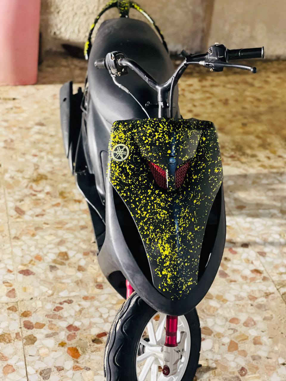 سلام عليكم ماكس عدله للبيع  او المراوس الدراجه ٥٥ ليموسي بيه مكينه تشك الكاع
بيه كلج امامي رياضي اصلي 
اكلج خلفي رياضي 
صدر كرزي 
دبل خلفي رياضي 
ويل مشيف 
صالنصه اف ام 
بيه مكينه خير من الله السعر ب ٣٥٠ و بيه مجال مكاني حله للاستفسار اكثر ع رقم ***********
