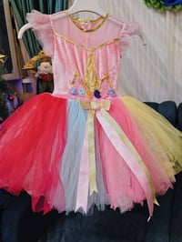 بدلات اميرات دزني • مقاسات متعددة • بالة اوروبي