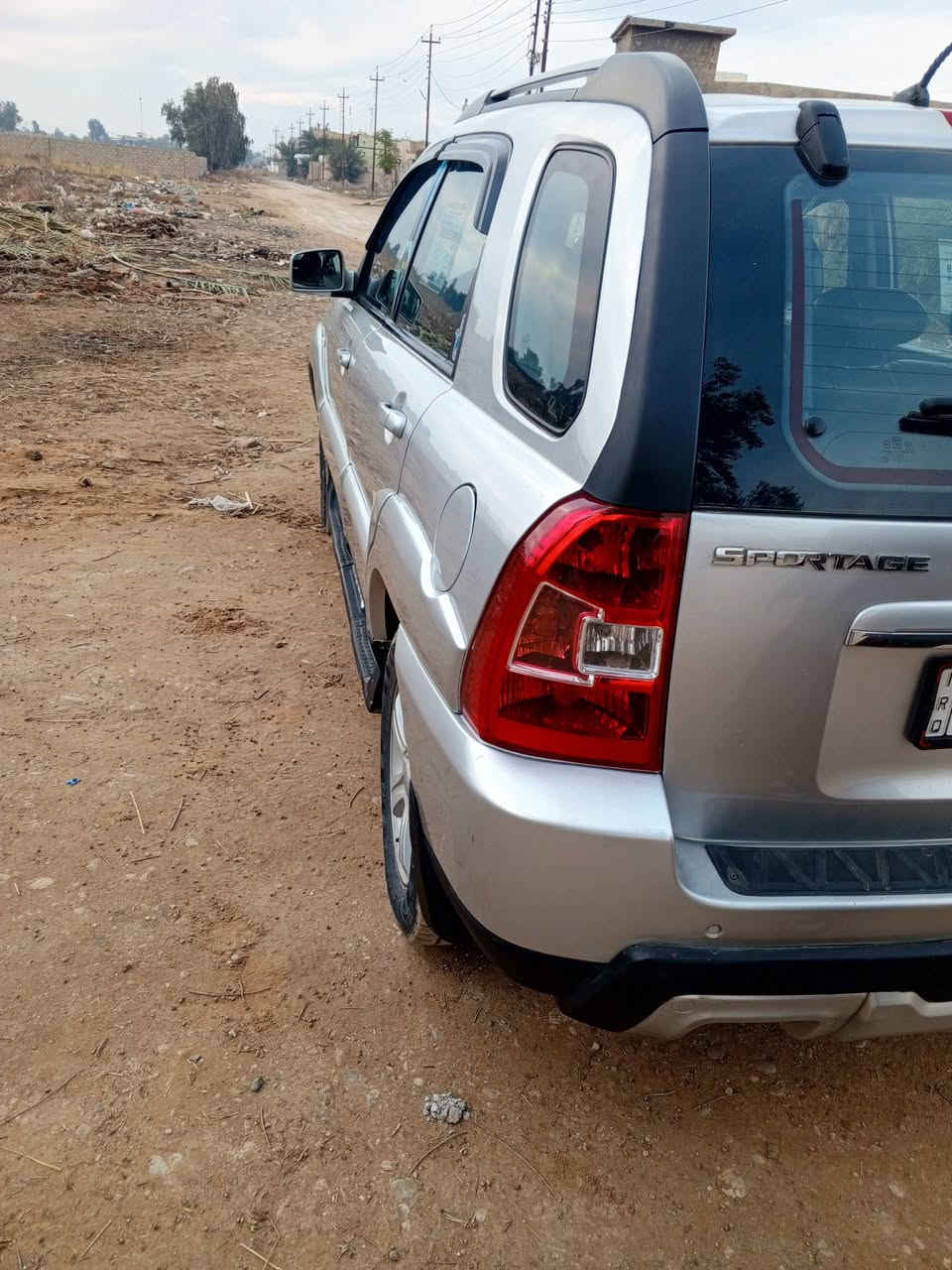 سبورتج للبيع 2009 باسمه السنويه لغايه 31 سياره بيها قطعتين تبديل وكاله تدفئه تبريد سياره خير من الله ديالى ناحيه ابو صيده *********** السعر 110 بيها مجال بسيط
