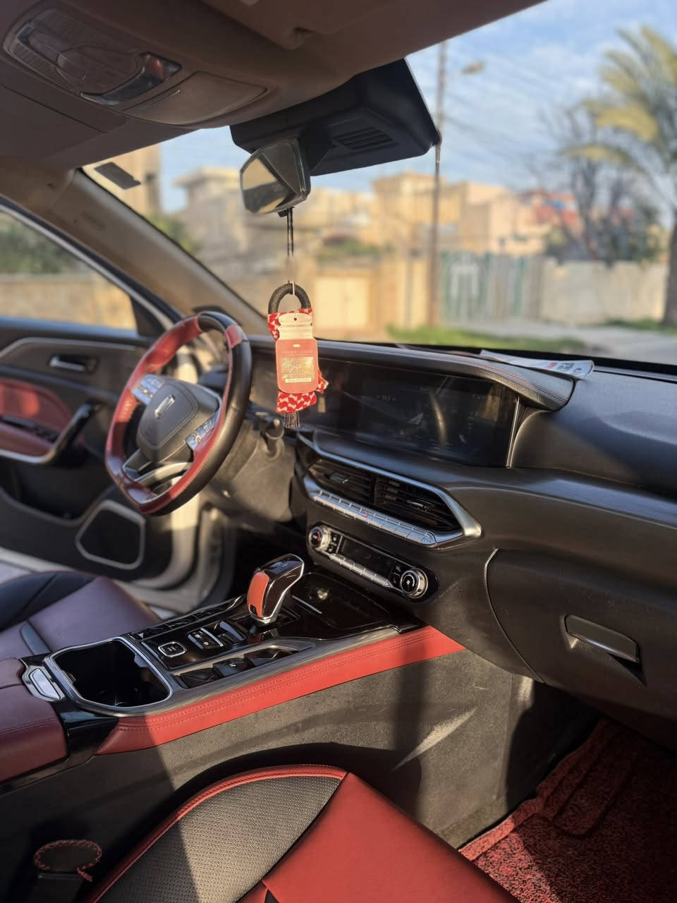 ‏السلام عليكم السياره استقطاع مباشر

سيارة تحويلها بشهر ال9 تريد وكالة تاخذ وكالة من الشرعي 

‏للبيع فاو بيستون t77 موديل ٢٠٢٢

‏رقم نينوى 

‏ مواصفات  

‏بانوراما بصمة ابواب وتشغيل 

‏تحكم ستيرن جهتين 

‏سايد بريك اوتو

‏داخل جلد لونين 

‏شاشات لمس لايت زنون فول led 

‏الون (تيتانيم) حساسات  كامره دواره ماسحه خلفيه

‏كشن جلد كهرباء 

‏مري طي

تحديد مسار 

مانع للانزلاق

تحكم شاشه لمس

كامرة مراقبة 

اتو هولد

‏محرك اربعة سلندر 1500 تيربو كير 7 نمر 

‏تبريد قطعتين

‏جديده السياره بمعنى الكلمه واحلى من الصور وبعد بيها موصفات

استلام السيارة من الشركة 44 مليون 

سعرها حالياً على نضافتها بلاش 122 ورقة وبيها مجال 

واتساب اتصال ***********

‏
