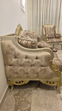 تخم تركي دزاين إيطالي ١٠ وطبلة وسط زان نظيف جدا بمليون ونص قفل 🔐  ٠٧٧٠...