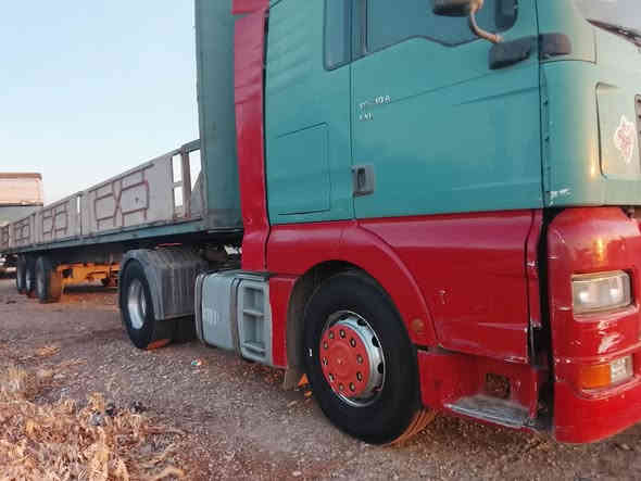 سلام عليكم ورحمه الله وبركاته/مان للبيع 2002 بم ونوزل كير غساله سبلت حجم 410سنويه صاقطة جاهزه للعمل المكان كلار صالح اغا السعر 110$مكلف بنشر استفسار اتصل ***********
