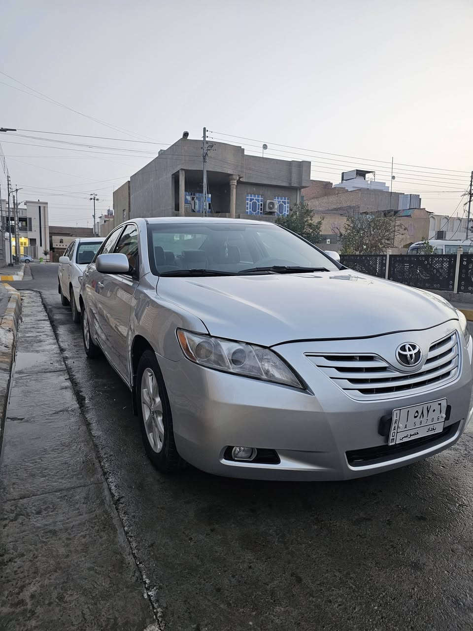 السلام عليكم ورحمه الله وبركاته
تحيه طيبه للجميع 
كامري ٢٠٠٧ امريكي 
كير محرك كفاله لاتنقيص ولا تبخير شادينه مال كصه
صدر جديد امامي وخلفي قبل اسبوع شتغلته
تخم تاير جديد
كهربائيات جاهزه
بيه صبغ صفحه وبنيد ابيع حزام 
تحويل مباشر 
السعر ٩٢مجال بسيط
العنوان الفلوجه حي العسكري
للاستفسار 
***********
***********
