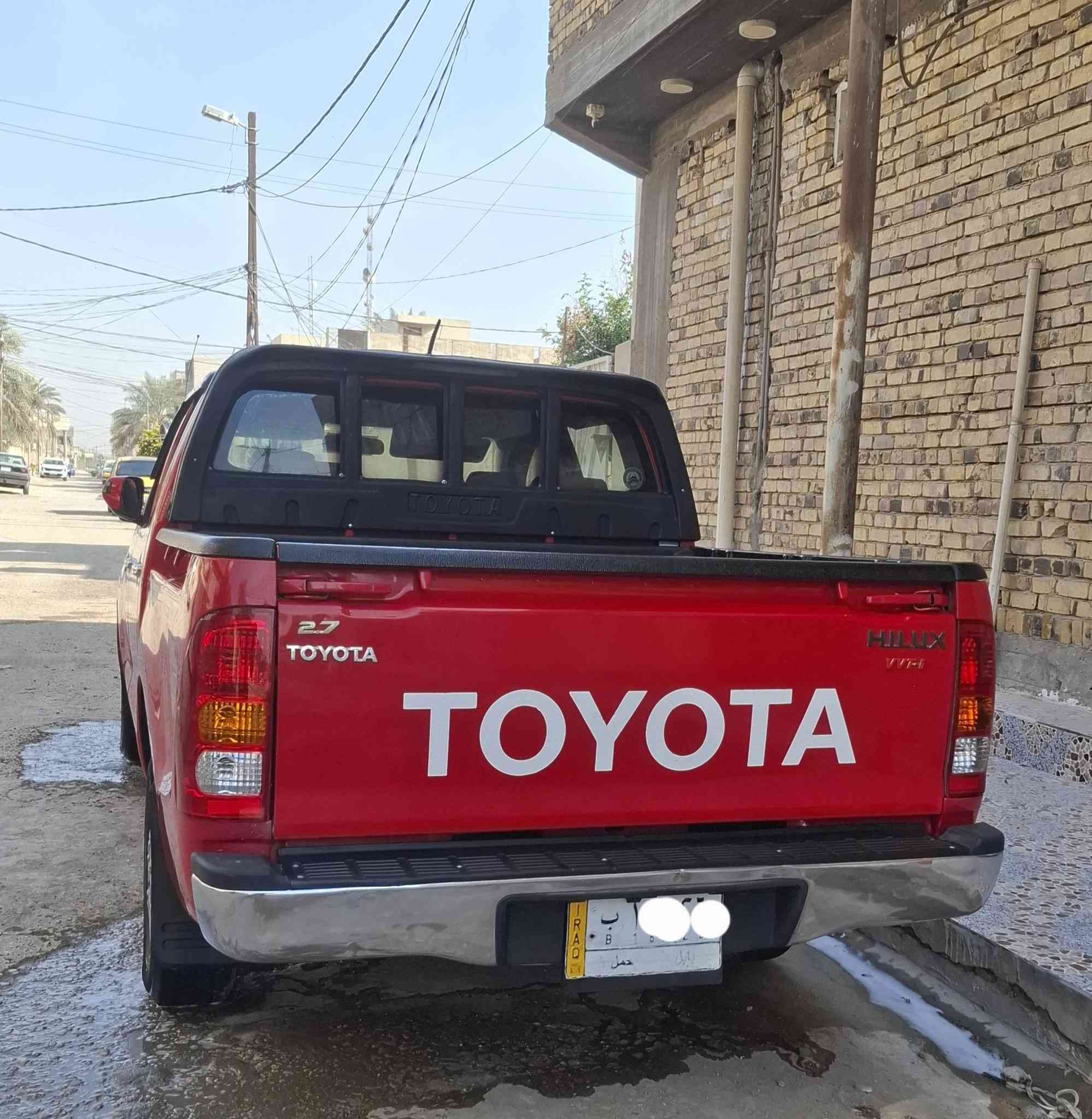 السلام عليكم 
تويوتا هايلوكس ناصي 2010 شاصي 19 سعودي 
رقم بابل باسمي 
سعر 162 وبيها مجال 
*********** واتساب
