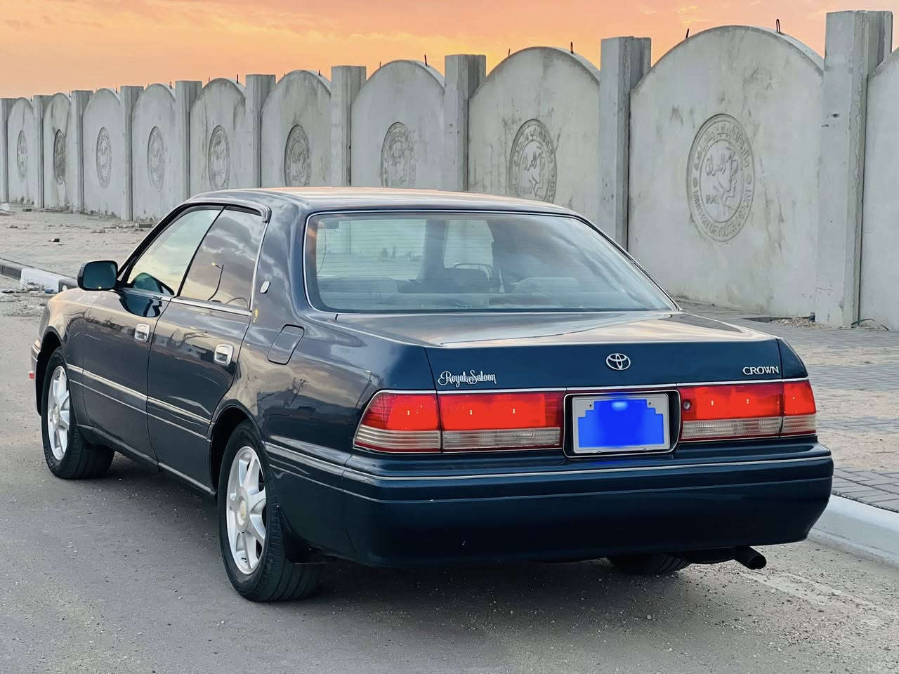 السلام عليكم للبيع راس ثور فلات نيلي
موديل1998رقم بصره مشروع وطني لغايه2028
مكفوله من الكص والنقل جثه والعيب شرعي والضربه القويه سياره جديده وجاهزه من كلشي مكينه وكير
3000ام الكلاص الاسود حداديه تخم تاير ويل كب 
الرياضي الاصلي غرفه كله جديده جاهزه من كلشي
كهربايات كله شغاله مضخم صوت اربع سماعات 
ريموت سنتر لوك سياره جديده بمعنه الكلمه تجي وتشوف بعينك السعر 105وبيه مجال
مكان سياره البصره باقي تفاصيل ع رقم الهاتف
***********
