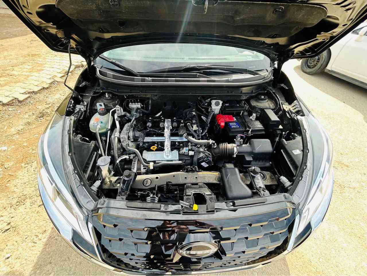 السلام عليكم 
للبيع سيارة نيسان كيكز 
موديل 2024
مواصفات S
ماشية 13 M
ضرر جاملغ امامي صبغ صفحة نفر 
شبر باب نفر صبغ 
سيارة جاهزة بدون مصرف 
استفسار 
*********** اكر, نينوى
