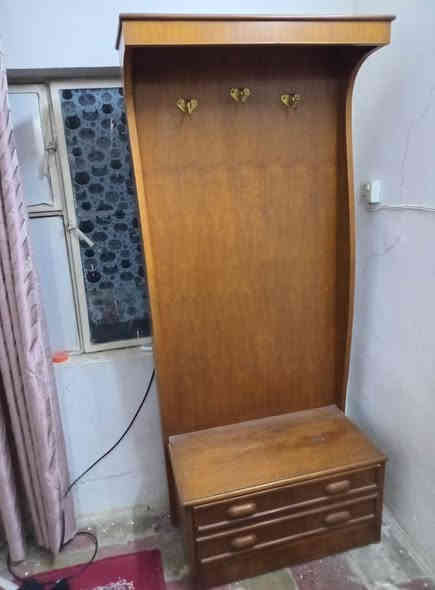 للبيع بسعر 175 مناسب وبيهن مجال حك الجيه مكاني بغداد مدينة صدر ***********
