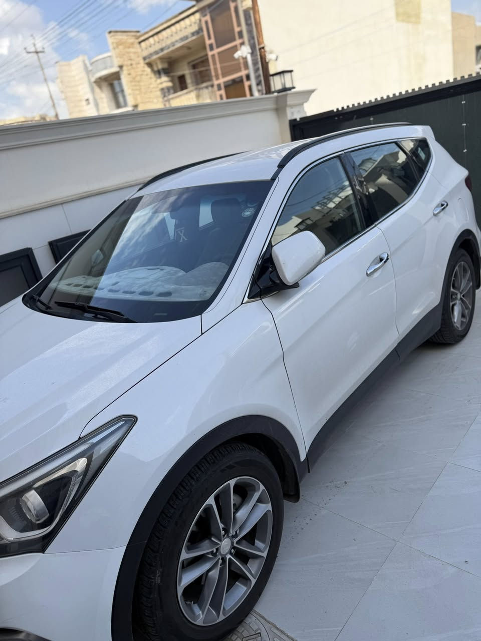 سلام عليكوم
هونداسنتاڤي 
خليجي 
V6
ماشية/142000
كلين تايتل

مواصفات
شاشه كبير
بصمه
تبريد مركزي
سندوق كهربائي
لايت زينون بيلاد
4WD
awto hold
حساس بيشودواوه
Lock
DRIEV
MODE
ECO
SPORT
په رده بيلاد
مكان سياره /كركوك
رقم موبايل/***********
