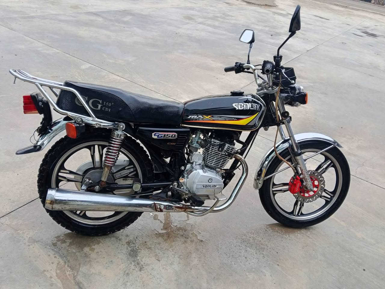 ماطور للبيع
2022
بدون منفيس 
محرك كبس ما مفتوح 
***********
***********واتساب
