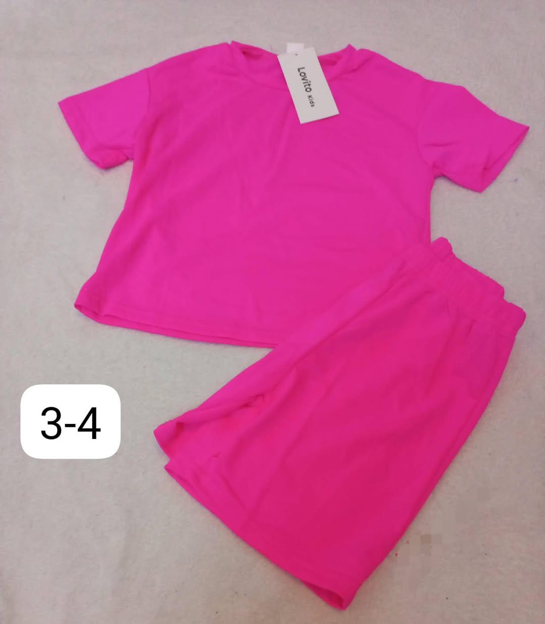 ملابس اطفال هل مره البضاعه تختلف ملابس طلعه وتراكات الحجز مراسلة الصفحه أو على رقم 
***********
