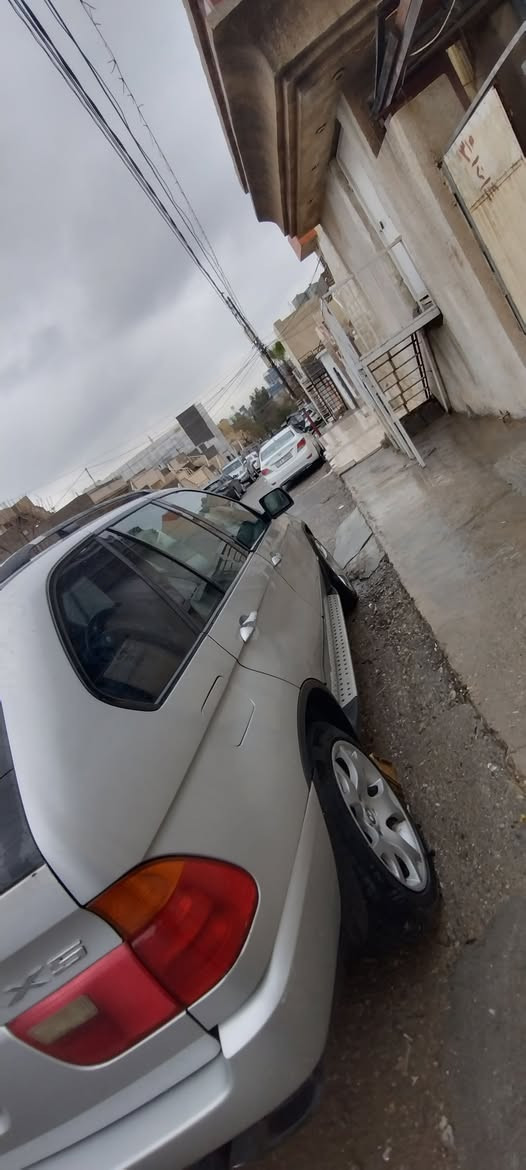 من رخصة الادمن بيئم x5 2003للبيع 
محرك 8V ✈️
كهربائيات كلها شغاله 
ستيرن فوليوم
فتحه سقف
مري اوتو 
3وضعيات قياده     s/n /e
محرك كير بشرط 
رقم صلاح الدين 

سعر 60$ للاستفسار 
*********** واتساب
***********هاتف

