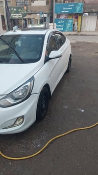 اكسنت خليجي • ٢٠١٢ • ٣ قطع