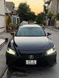 لكزس هايبرد Es300h 2022 f sport 49,000 mile   سلايت  كشن تدفئه تبريد  ...