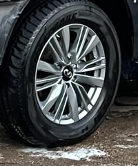 للبيع حجم 20 اصلي عدد 3 07711910493