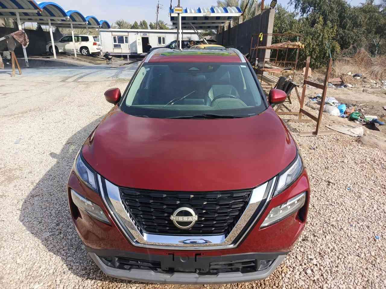 سلام عليكم
نيسان روج وارد امركي 

حادث جاملغ وبنيد بدون دواخل بدون ارباك 

والباقي كفالة عامة 

موديل 2023 

بدون رقم 

مواصفات فول 

بصمة وفتحة 

واردارات وتشغيل عن بعد 

مكينة 1500 تيربوا 

السعر ب148 وبيها مجال للشراي 

مكان السيارة بابل المركز 

للاتصال *********** 

بيع فقط
