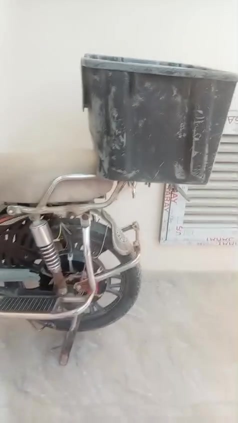 للبيع مقفول من كل شيء كل شيء شغال*********** السعر225
