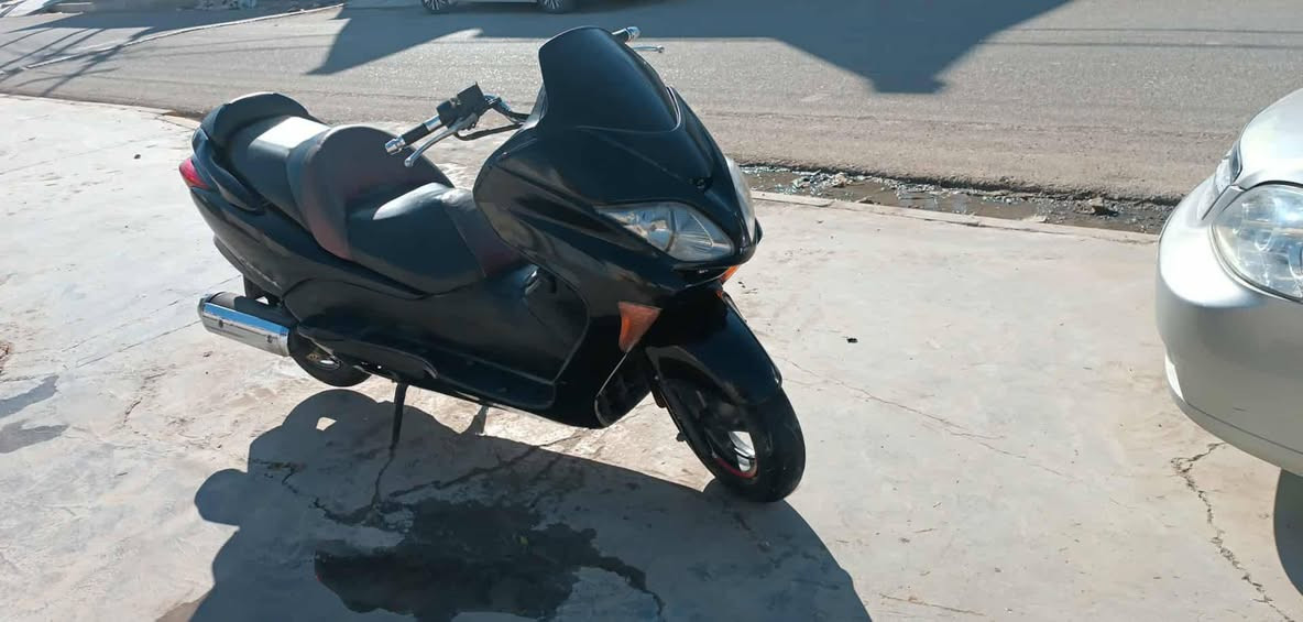 السلام عليكم
فورزة 0.8 مرتبة ونضيفة

دراجة خير من الله شلعة ومعدل اي نقص مابيهة

حماوة جوة النص متصعد ابد

دراجة كاملة ما بيها اي نقص مداريها كلش على أيدي

الدراجة عمية

السعر 850 وبيها مجال للشراي

تواصل ع الرقم  او واتساب

***********
