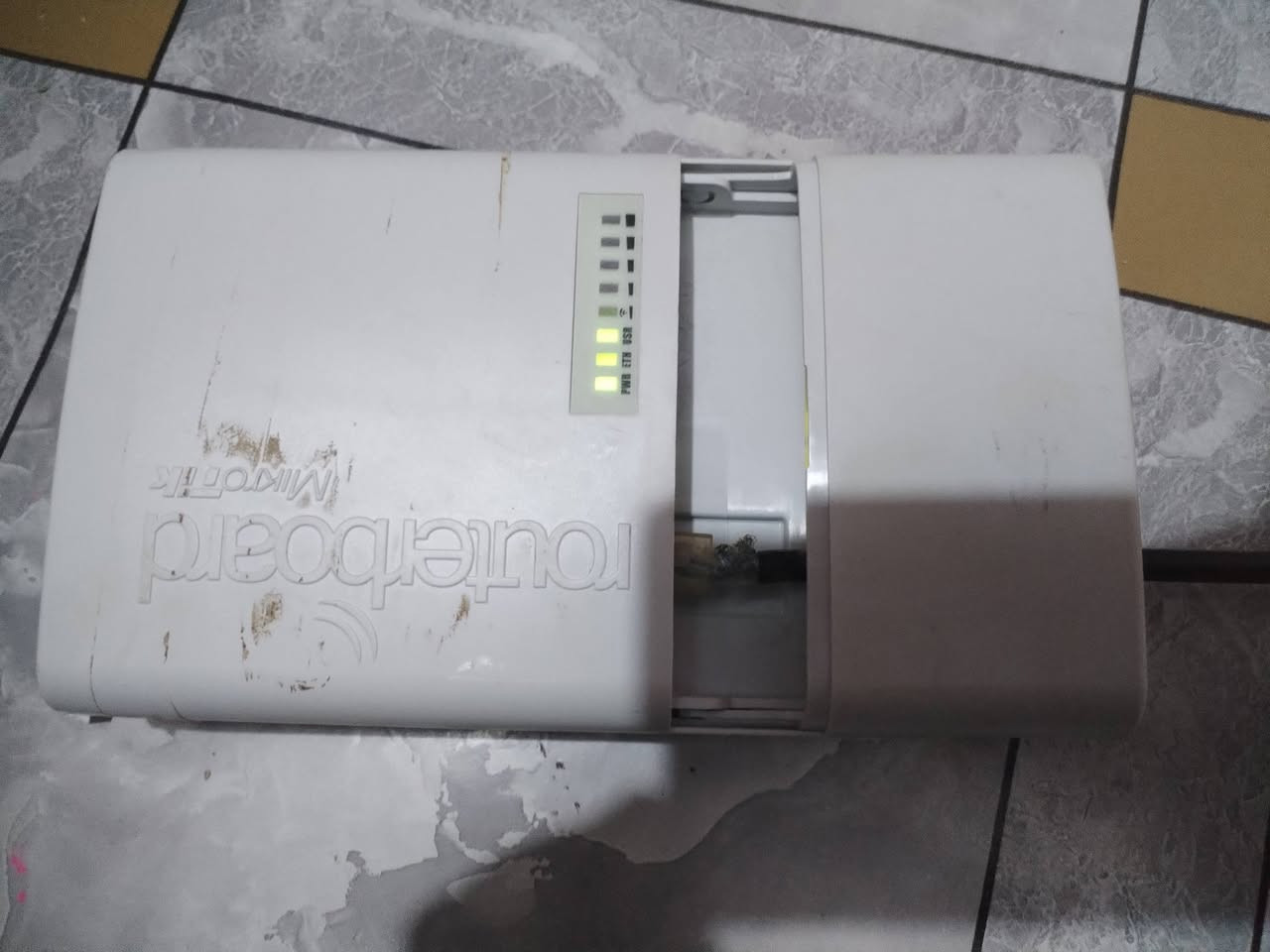 سكتر لعدد 2البيع المكان ميسان قضاء الكحلاء اتصال ***********
