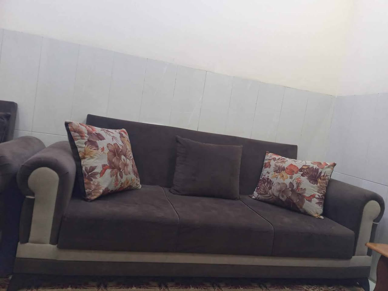 عندي تخم تركي ٨ مقاعد ضخم جدا وبي ضرر ممكن يصلح ابيعه او استبدلة بنص تخم صغير لضيق المكان مكاني بغداد ساحه عدن


**إذا كنت صاحب هذا الإعلان وتريد حذفه لأي سبب، رجاءا أرسل رسالة إلى الدعم الفني**