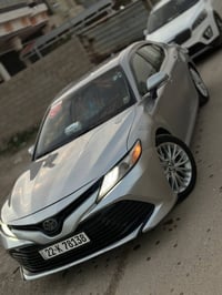 2019 XLE لون سلفر كامري 2019 فول عدا لسلايت ‎ كير محرك شرط صدر ماكلك ف...