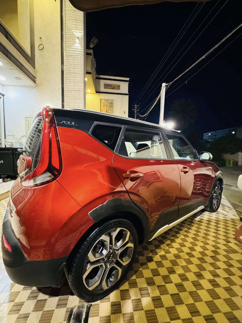 السلام عليكم للبيع كيا صول فئه X Lin تو كلر بلاديه موديل 2021 مكينه 2000 دوش سياره ماشيه 107 الف سياره ام رادار امامي وجانبي قياده ذاتيه واتو هولد مانع انزلاق سياره نفكيشن اصلي سياره سويج سياره ويل كب اصلي كامره اصليه شاشه اصليه سياره  حادثهة قبق جنطه وجاملغ خلفي وهنا بل عراق صار شخط بصفحه ونصبغت الصفحه مال سايق وصور امريكا بل منشور منزلهن  وسياره مليبله بل كامل بدون ايرباك سياره وجاهزه بل كامل ونضيفه جدا مال بيت 
مكانهة بغداد حي العدل 
السعر 135 وبيهة مجال للشراي 
***********
