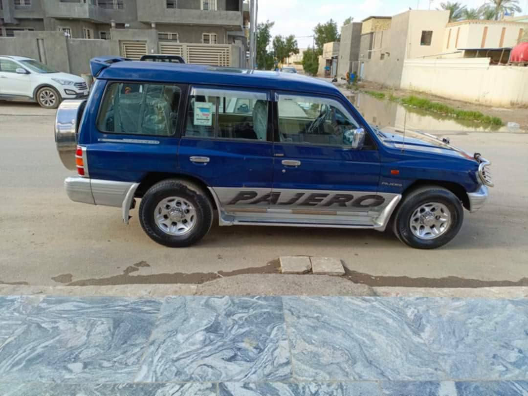 مسيوبوشي بايجيرو موديل 2000
رقم اربيل دولي هاي الصوره قبل التحويل . بشرط وكاله وتحويل
گیر . محرك بطه 3000 اوتماتيك . بشرط الفحص 
سياره فقط بيها جاملغ صبغ . سياره جاهزه 
اني مكلف من قبل صاحبها بالنشر 
السياره عنوانها . ديالى . شهربان 
رقم صاحب السياره ***********
سعر السياره 65 وبها مجال قليل
