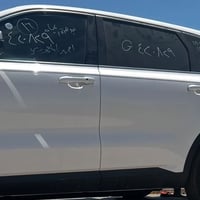 للبيع ترايش باب سورنتو 2026 جهه السايق زوج 07709724885