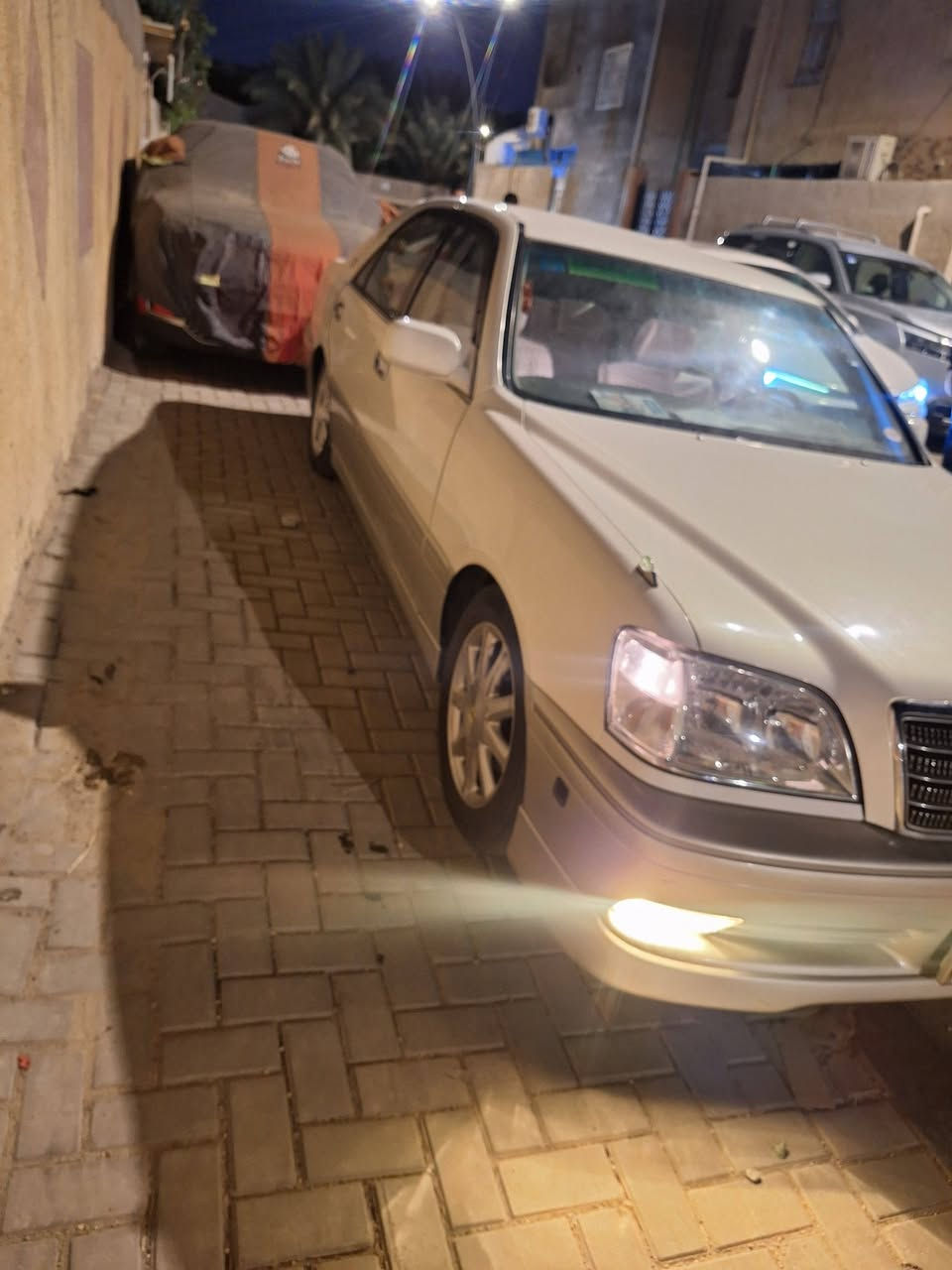 3 دكم كفاله من الضربه والكص ديفور الجبير استيرن كهربائي كشنات كلها كهربائيه برده خلفيه استيرن صاج تحكم استيرن لحيه أماميه كامرات نيكل حاشيه بيبان ويل نجمه متعوب عليها سعر 98 بيها مجال (( الصبح نايم العصر او بعد الفطور خابر )) او دزلي بصمه ارجع جوابك ع رقمي اسيا بي وات ساب  كلشي بل قسمه *********** / ***********
