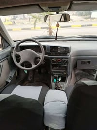 سيارة بيجو شرط التحويل405كير محرك شرط كاربون بانزين بيها سياره جاهزه ا...