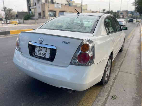 نيسان التيما
موديل ٢٠٠٦
سياره خليجي 
صبغ جزام 
من عنده القمره 
كير محرك مكفول 
تبريد ثلج 
مكان السياره الاعظمية 
سعر ٦٩ وبيه مجال قليل 
بيع فقط 
بدون مراوس 
***********
