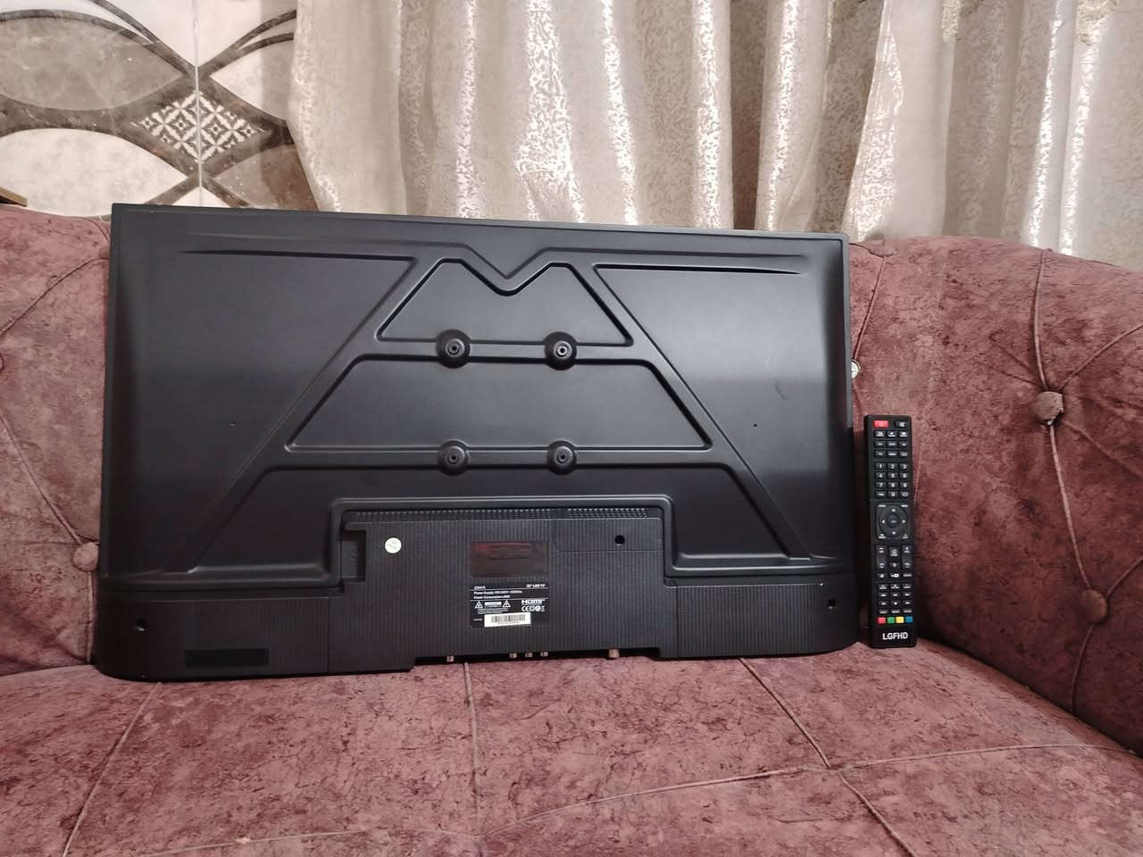 (من رخصة مدير الكروب الادمن ❤️)
تلفاز نوع LGFHD
حجم (32 بوصه) استخدام قليل جدا بل شهر مرة يشتغل نضافة (مو 99% لا 100%)
كامل هو كارتون وريمونت كله جديد بعد بل نايلون ع وضع الوكالة حته تعليمات ويا وهم+ وصل شراء ويا
وبعده بل تحت الضمان بعد 10 ايام ينتهي الضمان
التلفاز يدعم انترنت وجميع البرامج ودقة الشاشه
فول اج دي 50  هرتز كامل مكمل تجي تشوفه إذا بي شخط يرجع كلشي بعد بل نينلون
مكاني بغداد/الأنتصار /قرب السيطرة
ملاحظة / ماعندي اي التوصيل اعتذر
السعر (  100 الف وبي مجال. )


**إذا كنت صاحب هذا الإعلان وتريد حذفه لأي سبب، رجاءا أرسل رسالة إلى الدعم الفني**