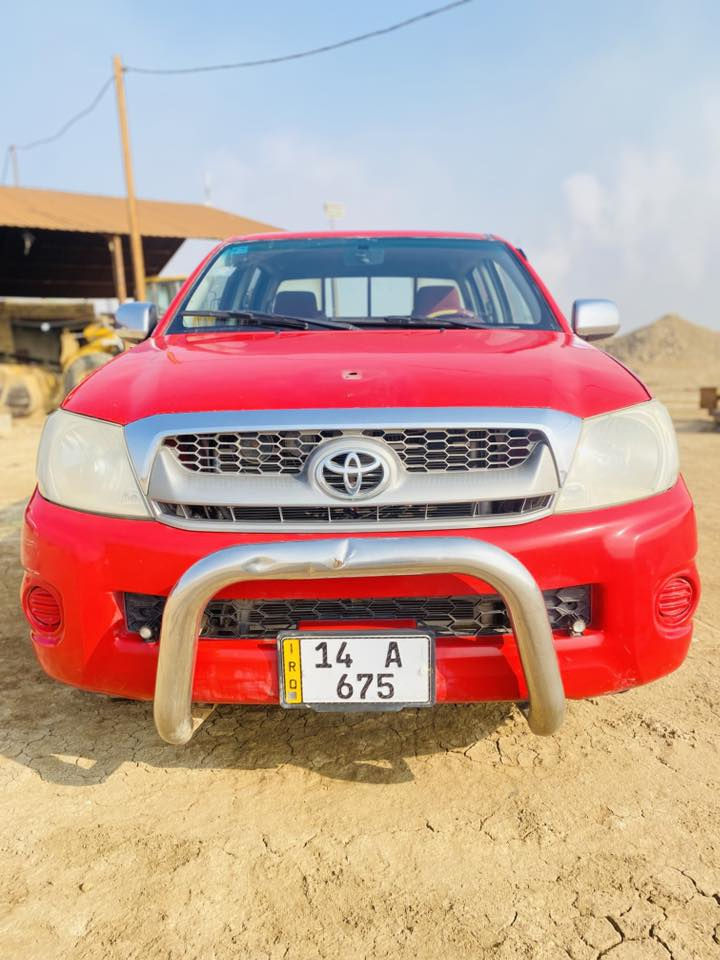 السلام عليكم 
سياره للبيع فلاونزه مديل ٢٠٠٩  رقم بصره بسمي شاصي ١٩كويتي كير عادي مكفوله ماعده مكانات صبغ بدون ضربه  تخم تاير سعر 130 مكان ناصريه 
رقم الهاتف ***********
