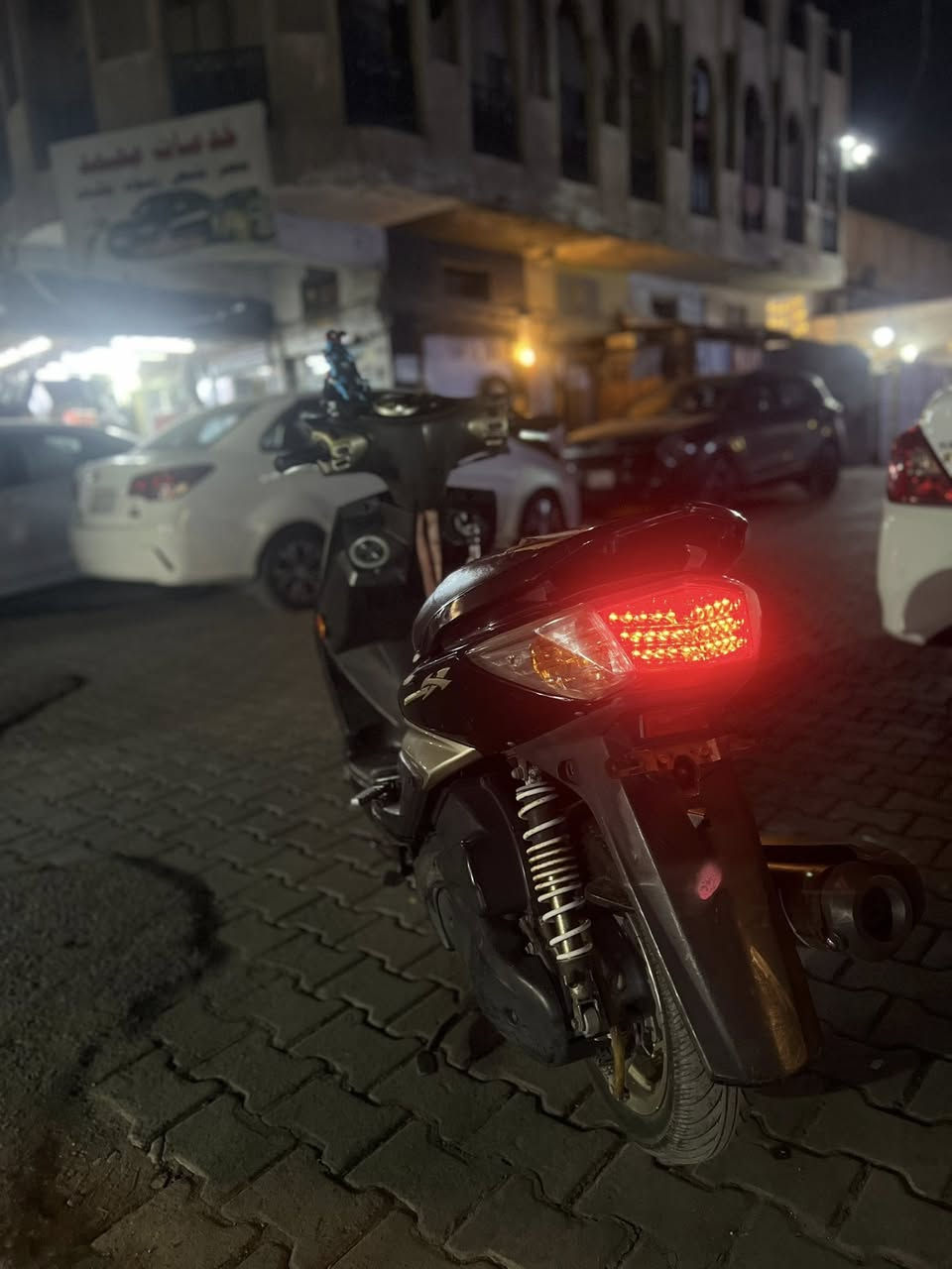 سلام عليكم  سكنس فحل نوزل بكلايت لد دراجه كفالة عامه مكينه متسمع صوتها معروضه 950وبيها مجال مكاني بغداد الاعضمية ***********
